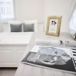 New Luxury Apartment In The Center With A/C