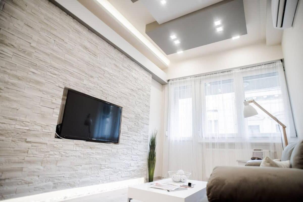 New Luxury In The Center With A/c * Budapesta