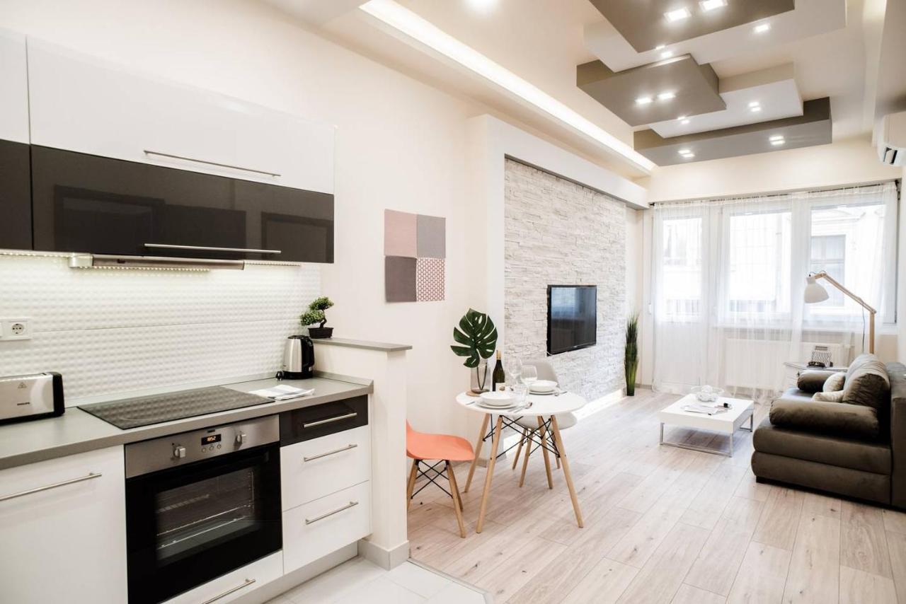 New Luxury In The Center With A/c Apartament